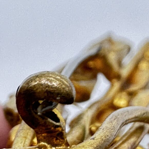 Vintage Brooch Baroque Faux Pearl and Rhinestone Willow Flower Design 1940 - Picture 9 of 10